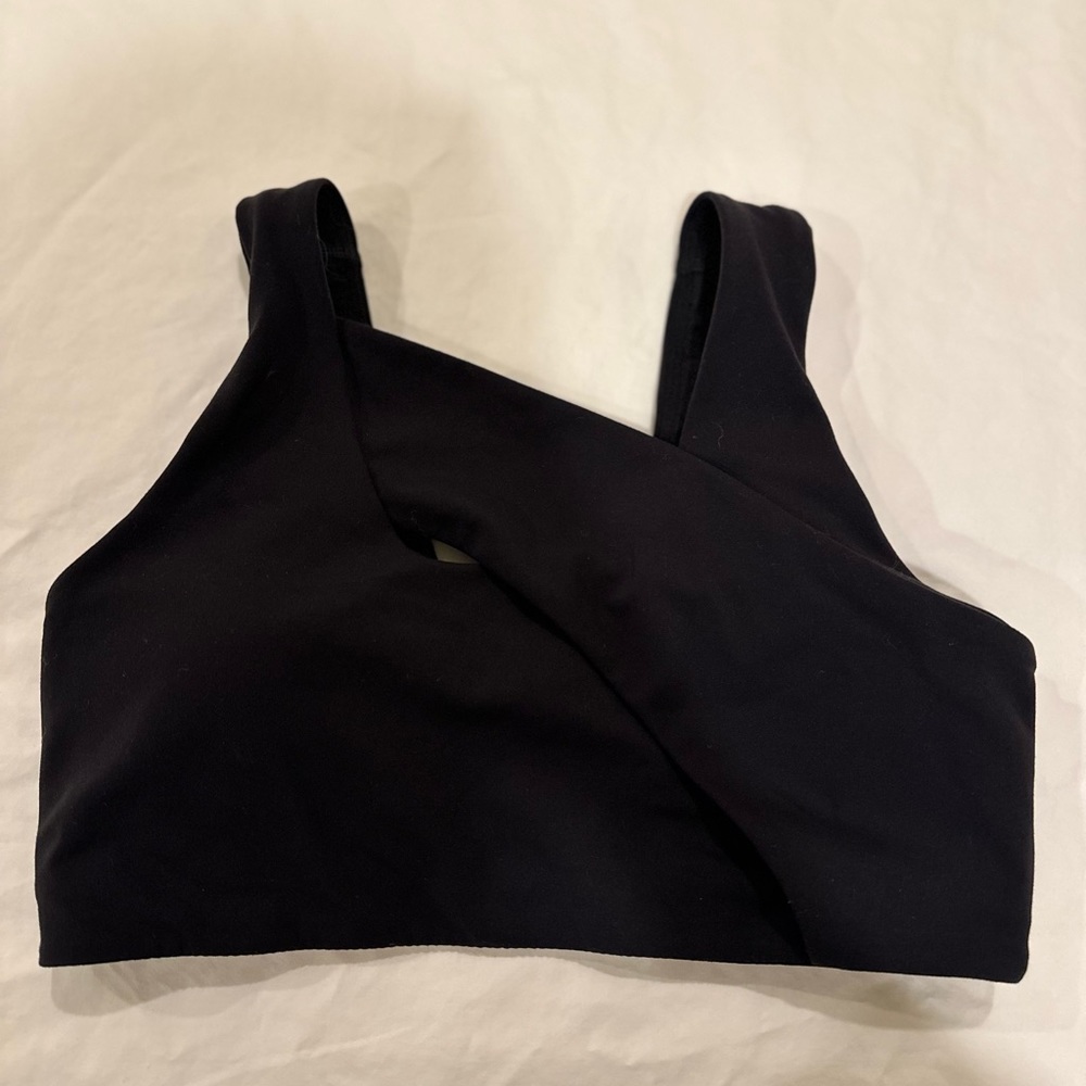 Lululemon Black Bra